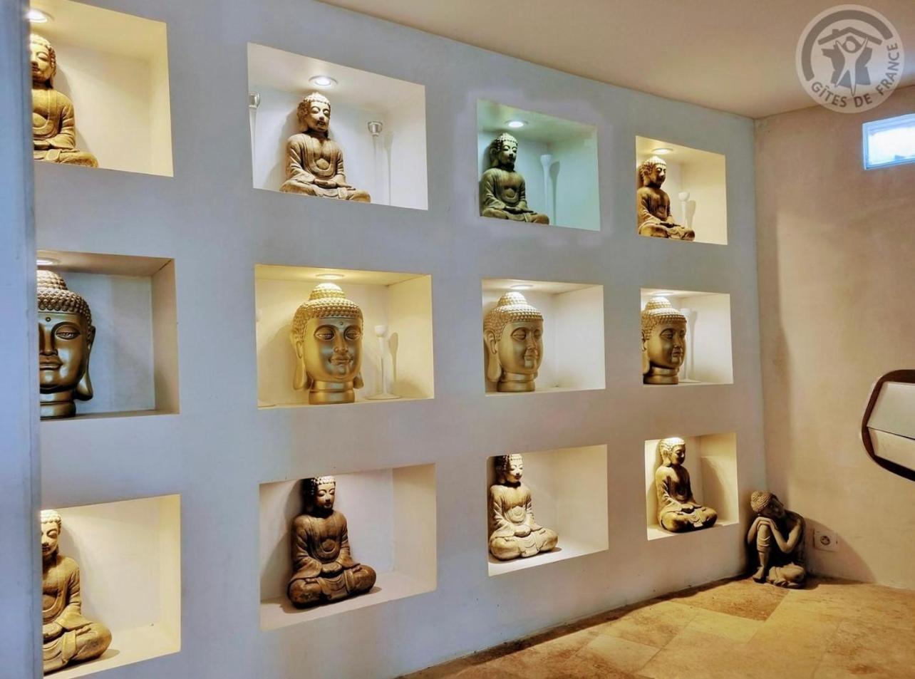 Buddha Beach Thoiry Thoiry  Exterior foto
